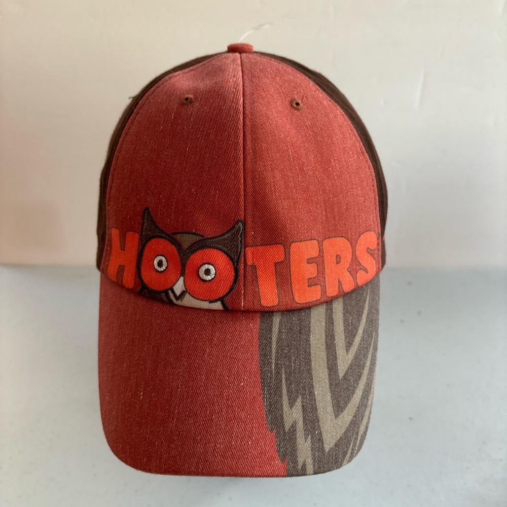 Hooters Baseball Cap Hat Orange Brown Pattaya Embroidered Graphic  Adjustable